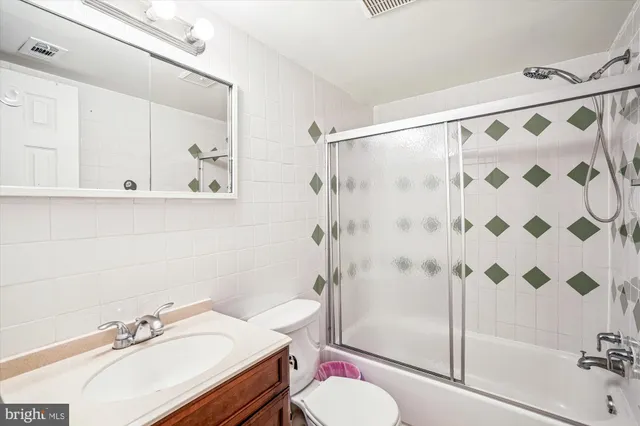 $224,900 | 3946 Bel Pre Road, Unit 4, Silver Spring, MD 20906