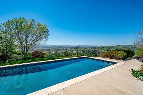 $1,850,000 | 5650 El Pharo Drive, Paso Robles, CA 93446
