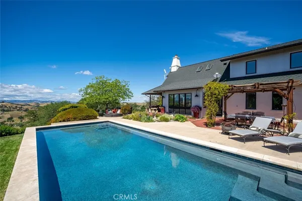 $1,850,000 | 5650 El Pharo Drive, Paso Robles, CA 93446