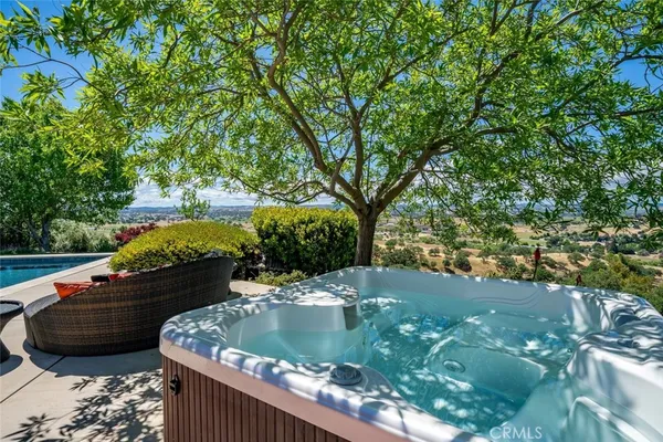 $1,850,000 | 5650 El Pharo Drive, Paso Robles, CA 93446