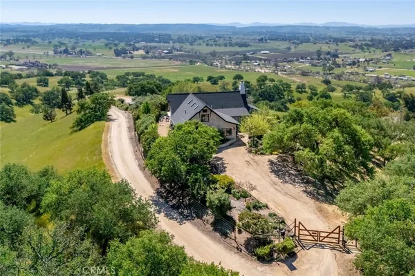 $1,850,000 | 5650 El Pharo Drive, Paso Robles, CA 93446