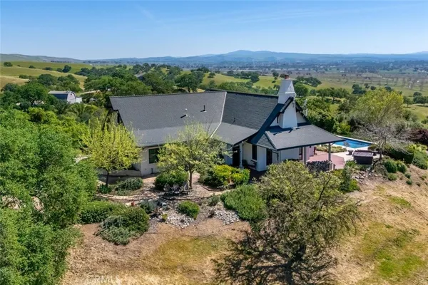 $1,850,000 | 5650 El Pharo Drive, Paso Robles, CA 93446
