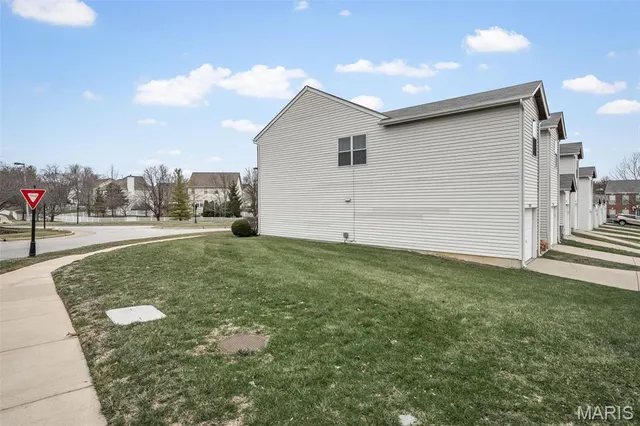 $239,900 | 7719 Boardwalk Tower Circle, O'Fallon, MO 63368