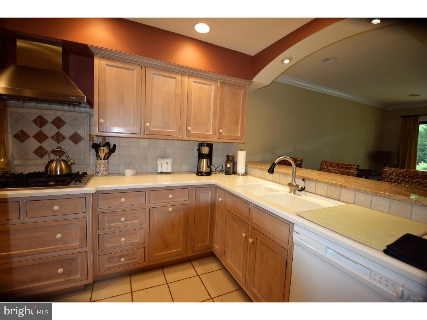14 Wellfleet Lane Wayne, PA 19087 - Photo 14 of 25 Kitchen