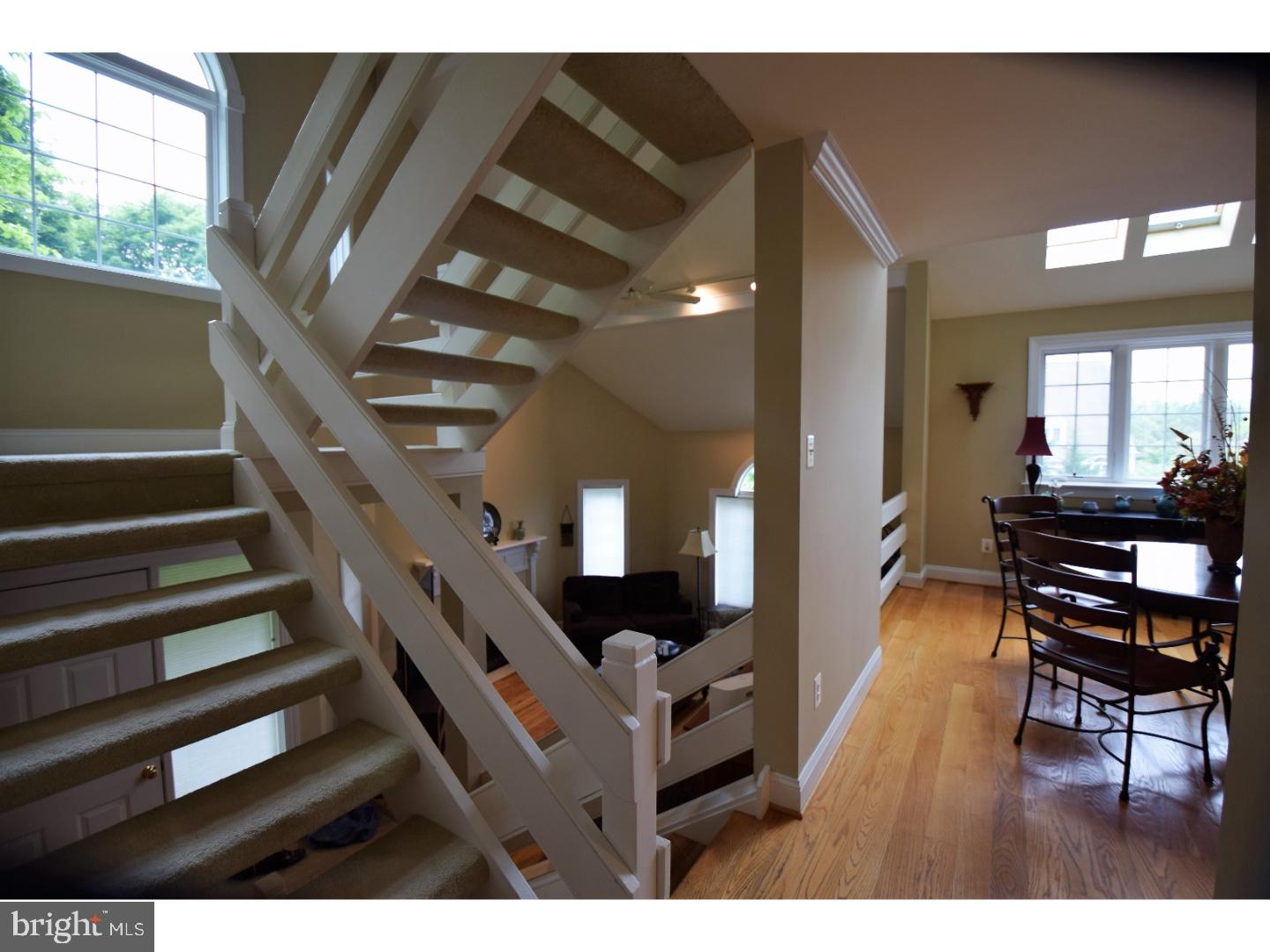 14 Wellfleet Lane Wayne, PA 19087 - Photo 5 of 25 Hallway