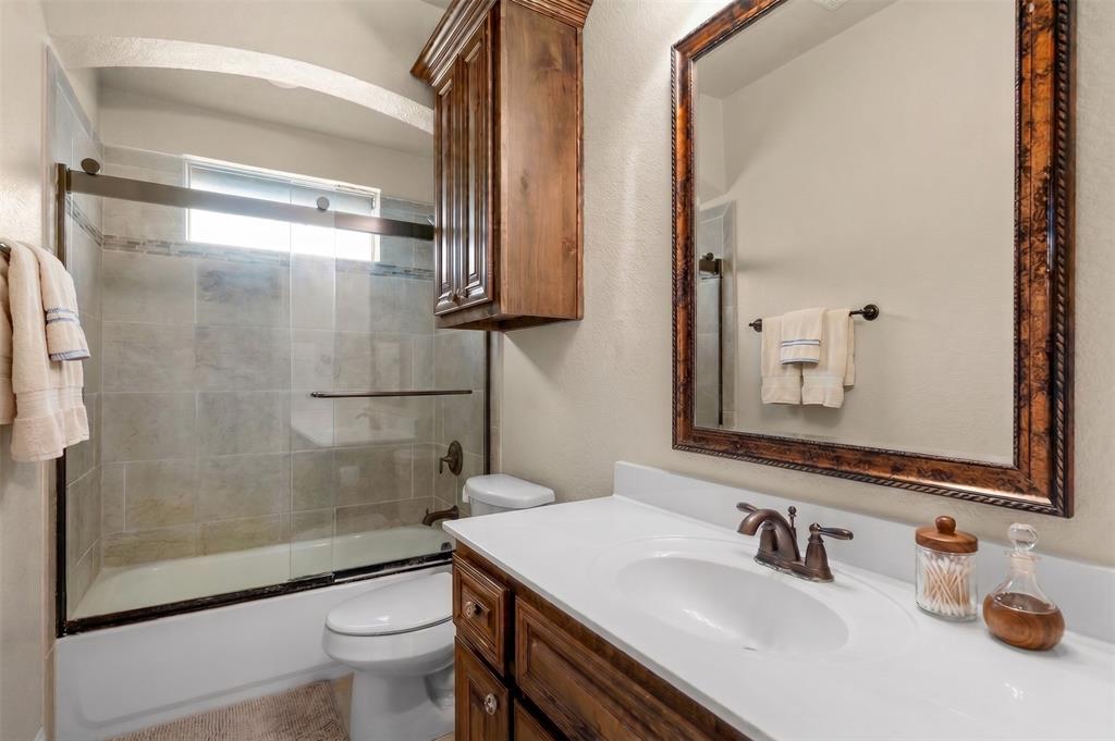 3913 Roxbury Street Denton, TX 76210 - Photo 21 of 40 Virtually Staged