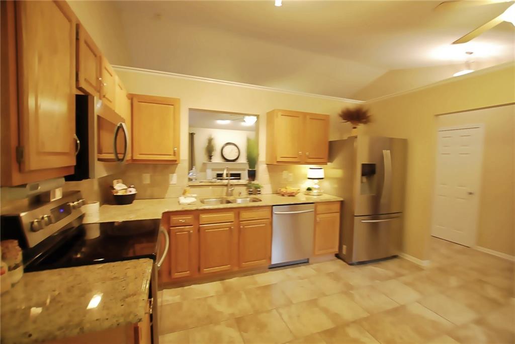 12149 Rising Sun Way Fishers, IN 46037 - Photo 8 of 18 Gallery Image 8