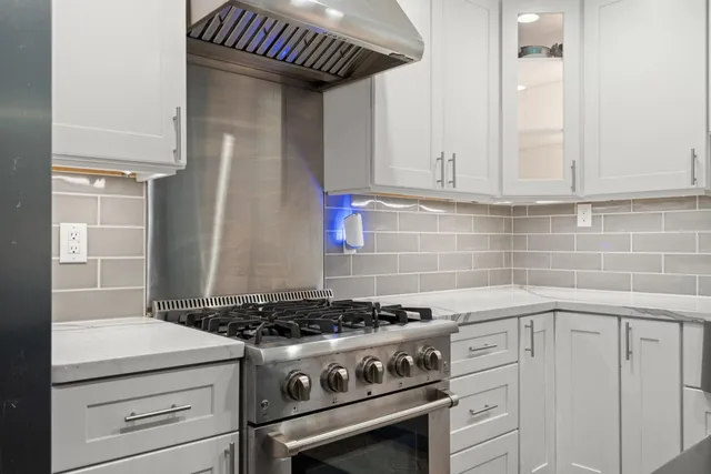 $575,000 | 260 Flower Drive, Folsom, CA 95630