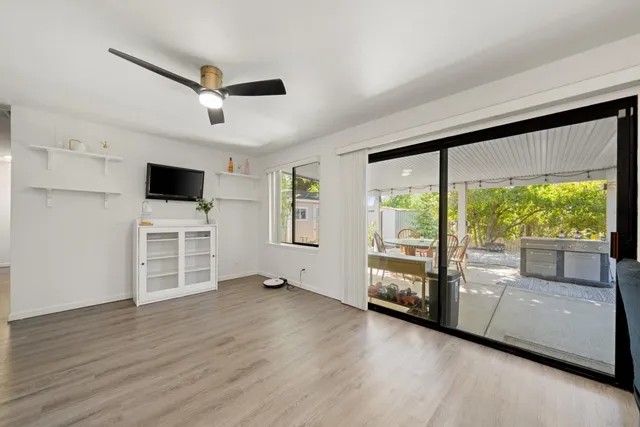 $575,000 | 260 Flower Drive, Folsom, CA 95630