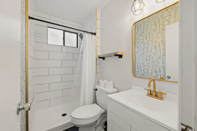 $575,000 | 260 Flower Drive, Folsom, CA 95630