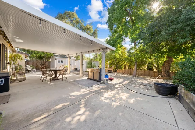 $575,000 | 260 Flower Drive, Folsom, CA 95630