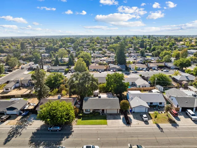 $575,000 | 260 Flower Drive, Folsom, CA 95630