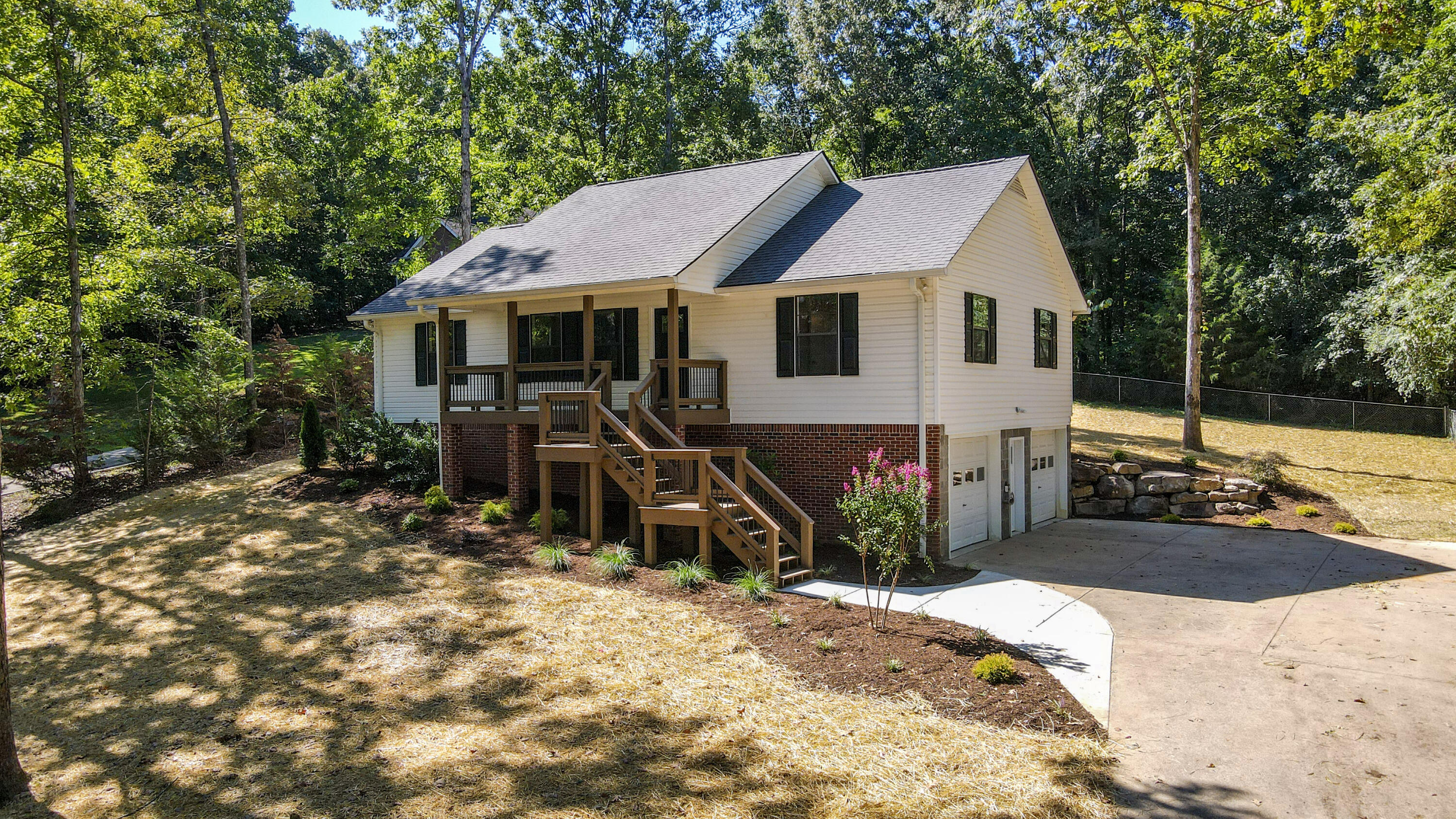 622 Old Parksville Road Northeast Cleveland, TN 37323 - Photo 2 of 54 2-DJI_0883