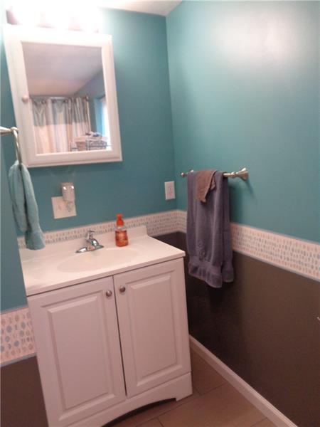 41 Broad Street Transfer, PA 16154 - Photo 11 of 21