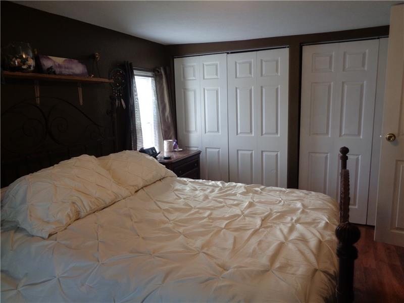 41 Broad Street Transfer, PA 16154 - Photo 17 of 21