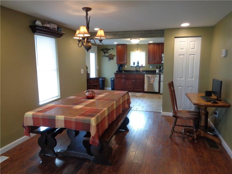 41 Broad Street Transfer, PA 16154 - Photo 5 of 21