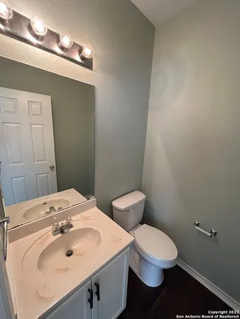 $2,250 | 166 Red Hawk Ridge, San Antonio, TX 78258