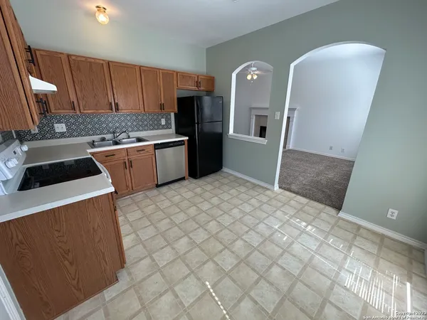 $2,250 | 166 Red Hawk Ridge, San Antonio, TX 78258