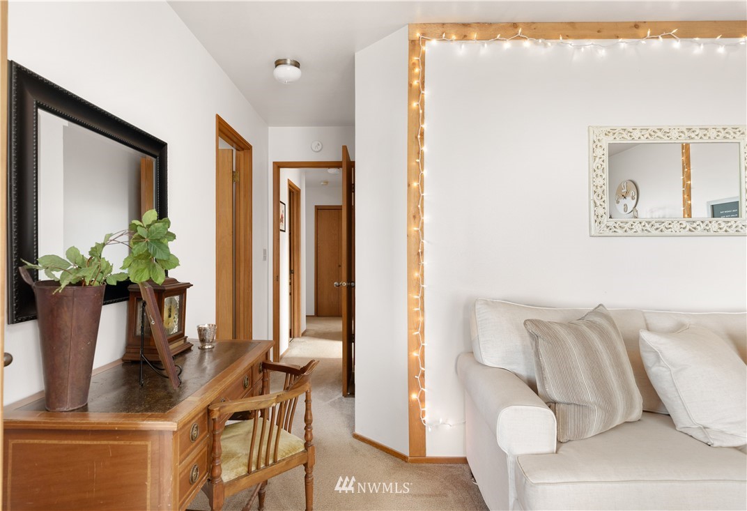 1943 West Beach Road Oak Harbor, WA 98277 - Photo 26 of 39 Gallery Image 26