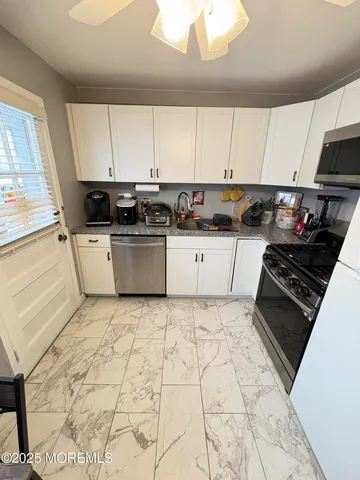 a close view of stove