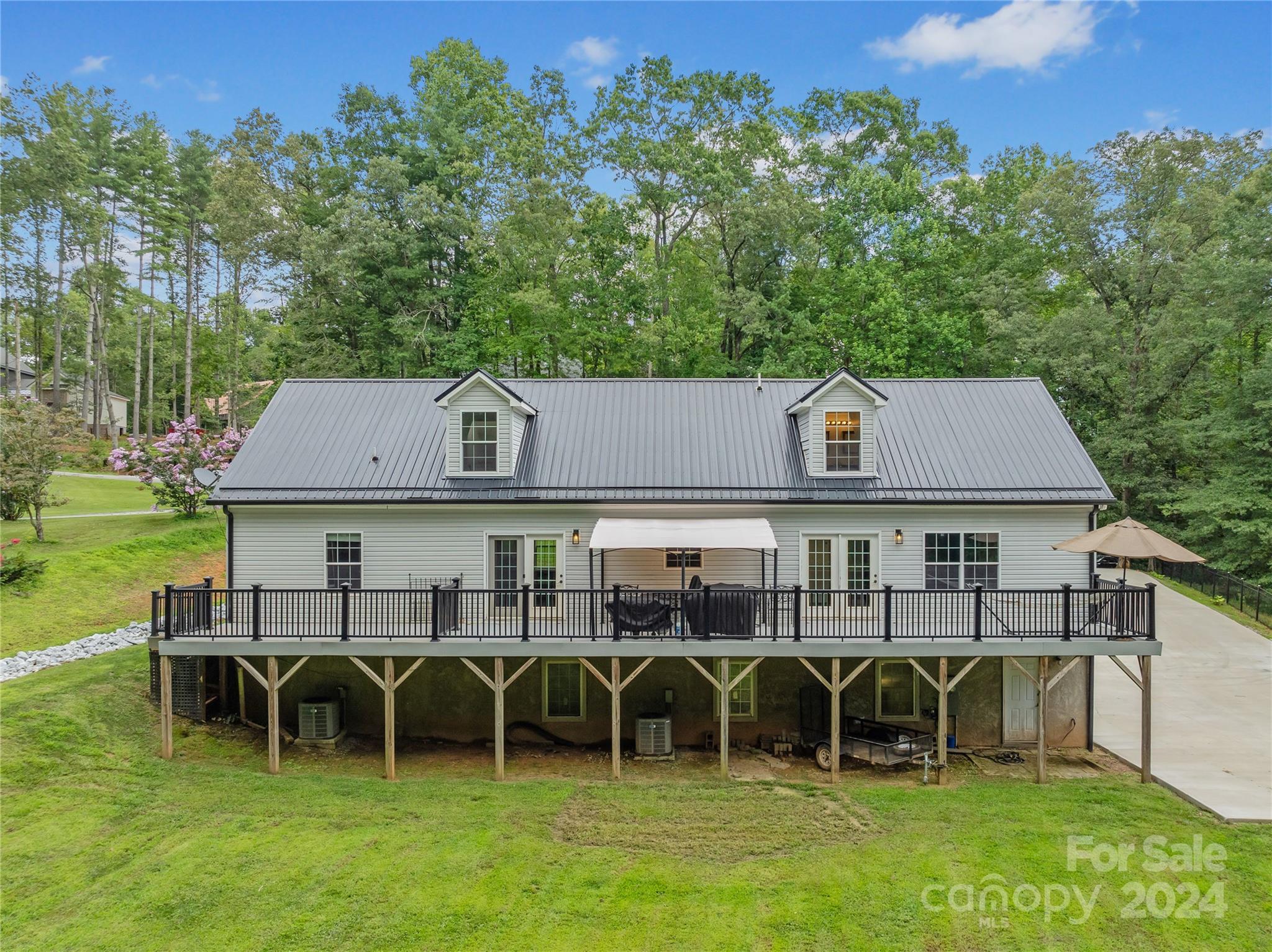 191 Glazener Road Brevard, NC 28712 - Photo 6 of 48 Gallery Image 6