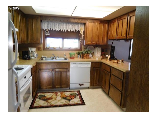 20631 South Ferguson Road Oregon City, OR 97045 - Photo 2 of 6