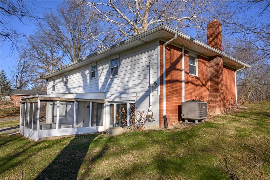 8314 North Payne Road Indianapolis, IN 46268 - Photo 5 of 42 Gallery Image 5