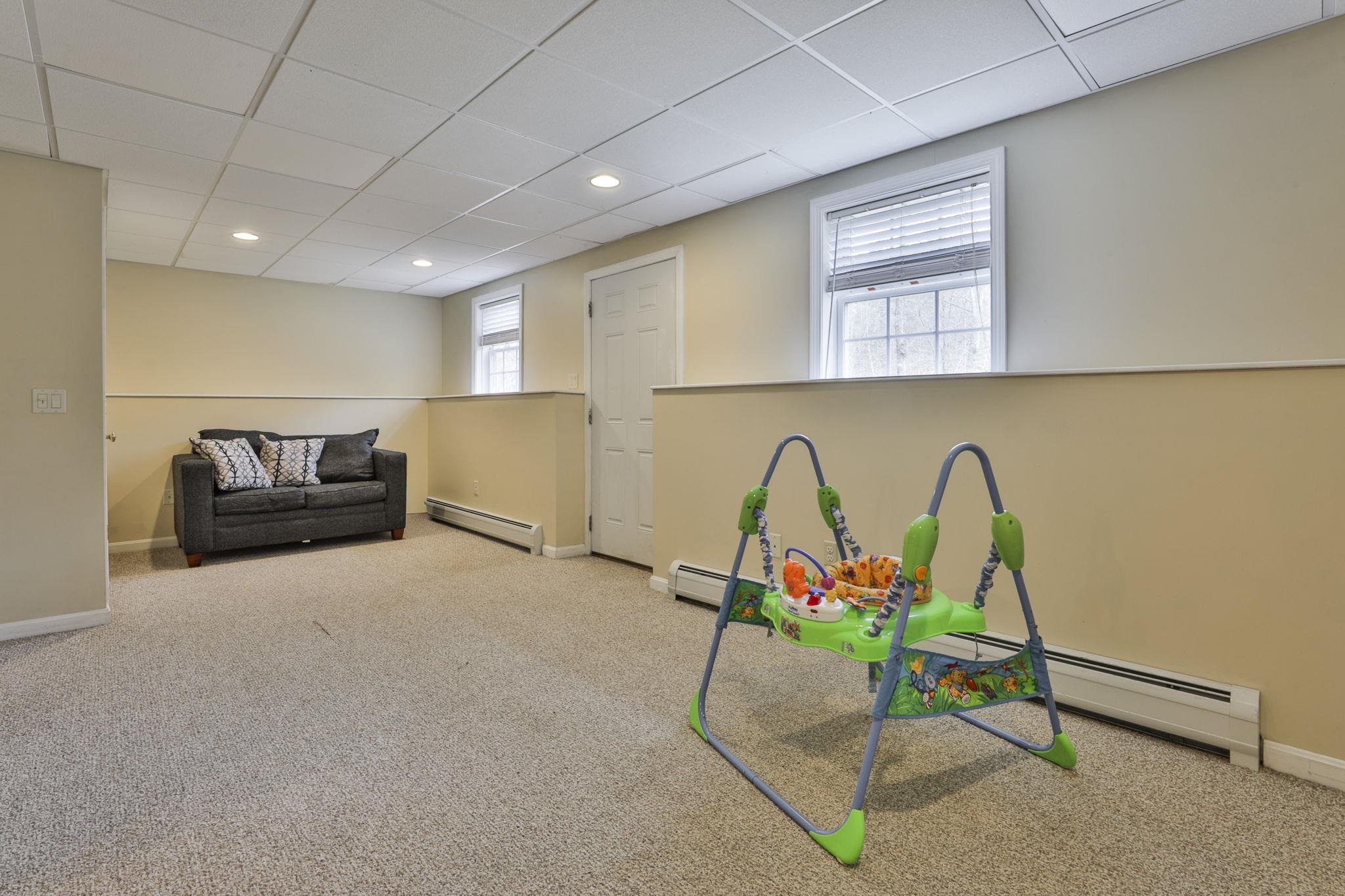 229 Bee Hole Road Loudon, NH 03307 - Photo 42 of 47