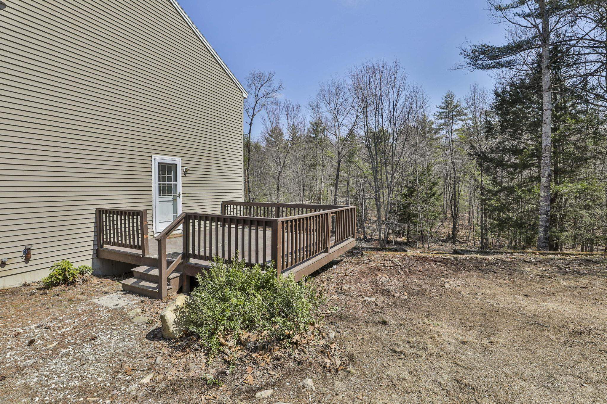 229 Bee Hole Road Loudon, NH 03307 - Photo 6 of 47