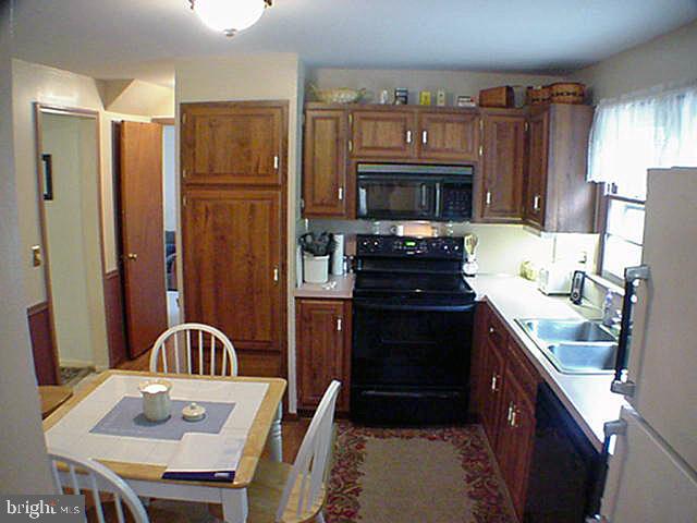 1952 Split Rock Road Lancaster, PA 17601 - Photo 4 of 13 Gallery Image 4
