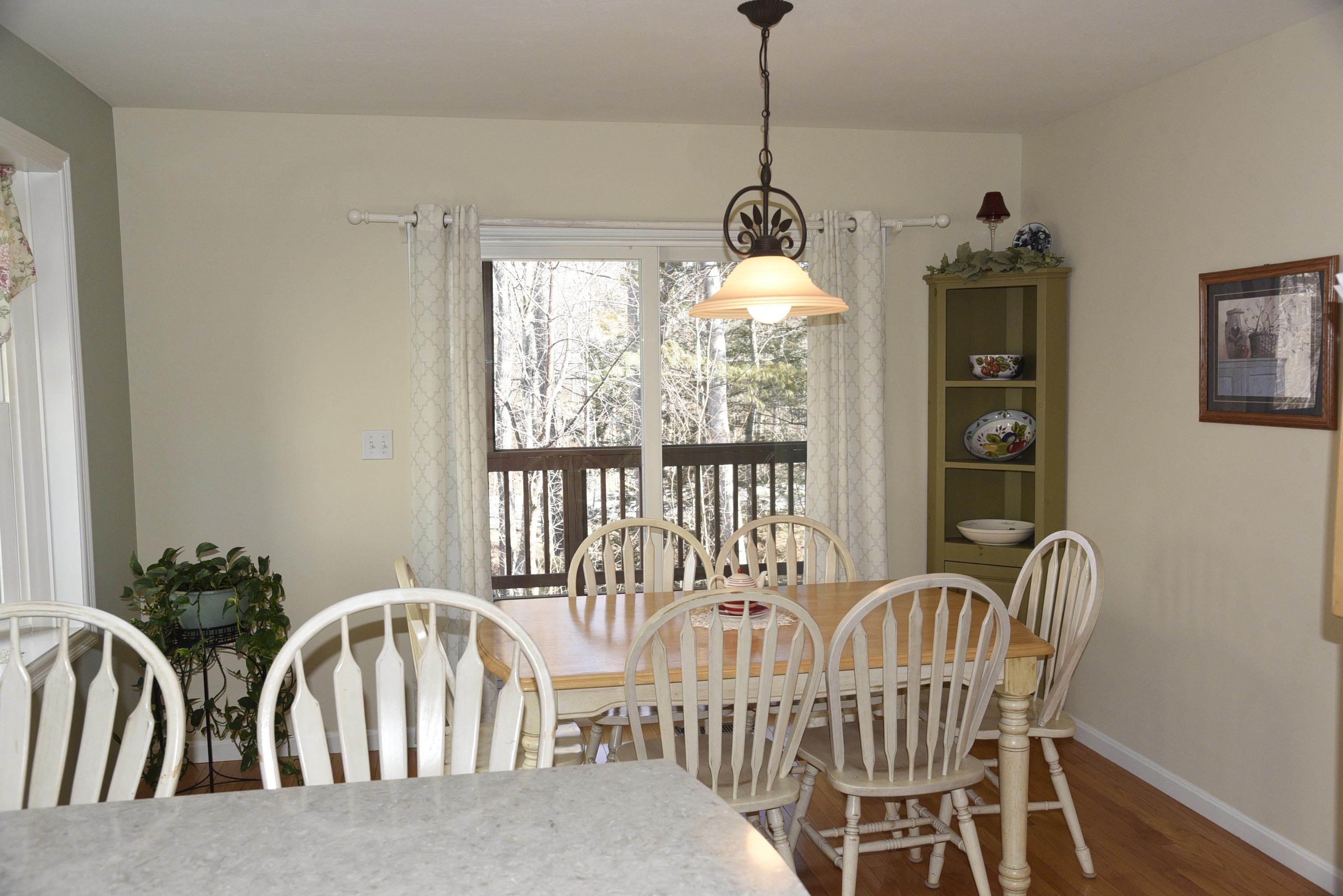 11 Royal Lane Raymond, NH 03077 - Photo 6 of 30