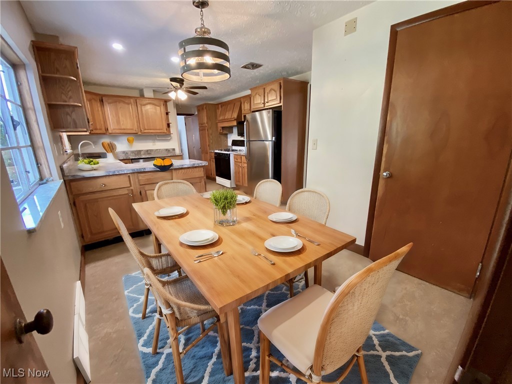 3601 Brinkmore Road Cleveland, OH 44121 - Photo 16 of 45 Eat In Kitchen VIRTUALLY STAGED