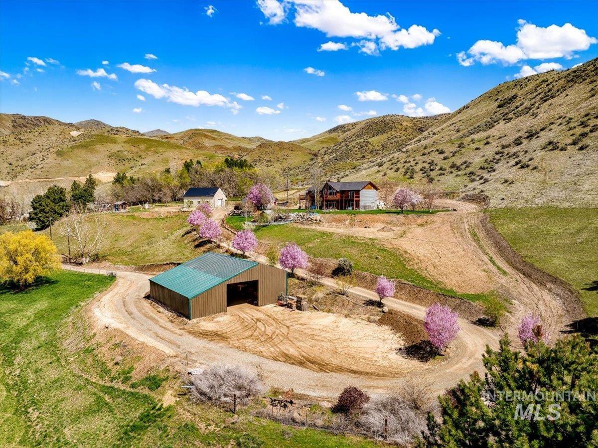11714 Chukar Ridge Lane Horseshoe Bend, ID 83629 - Photo 8 of 50 View of subject property featuring mountains