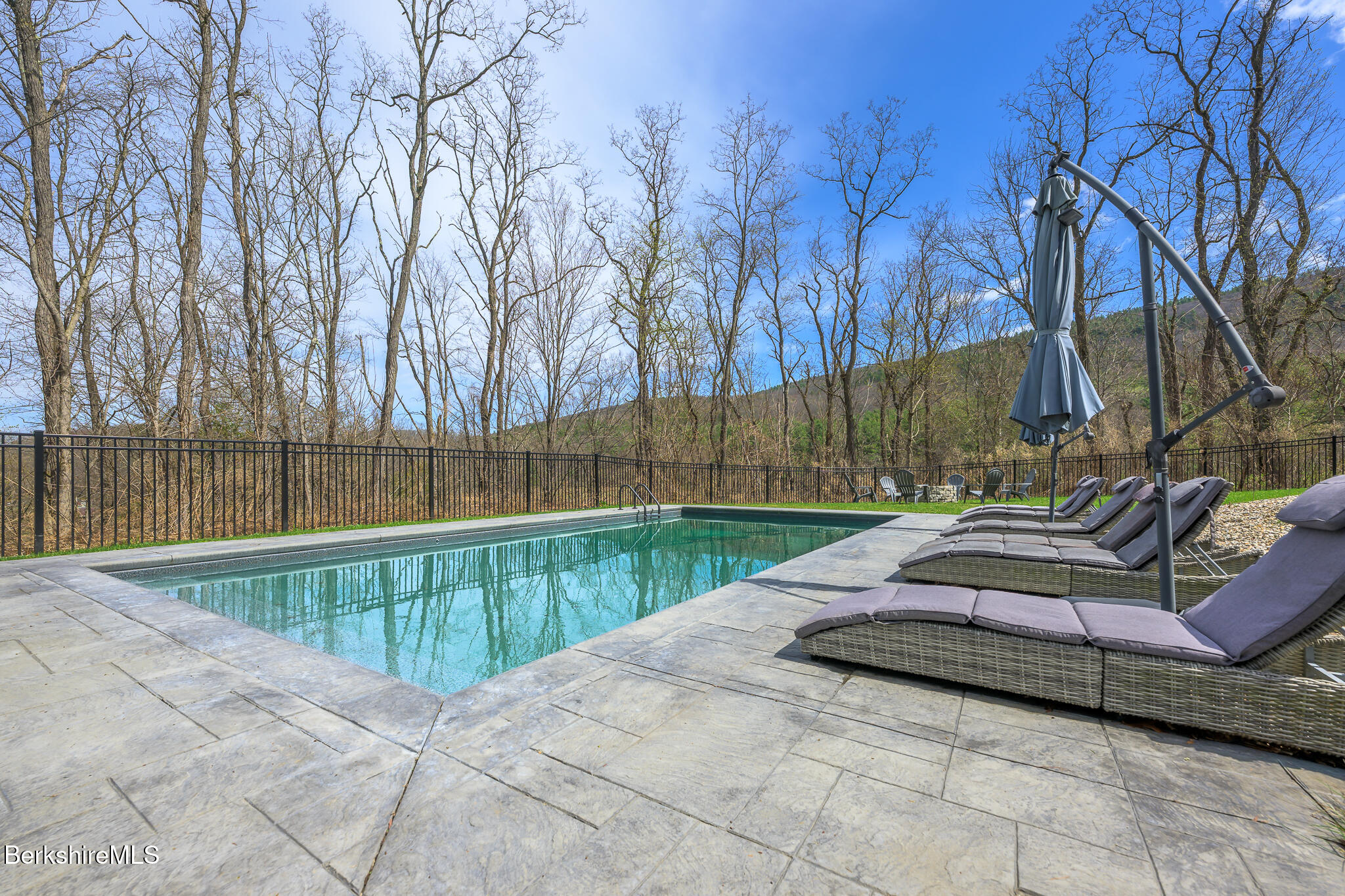 21 Stockbridge Road West Stockbridge, MA 01266 - Photo 55 of 57 Screen - 21 Stockbridge Rd West Stockbri