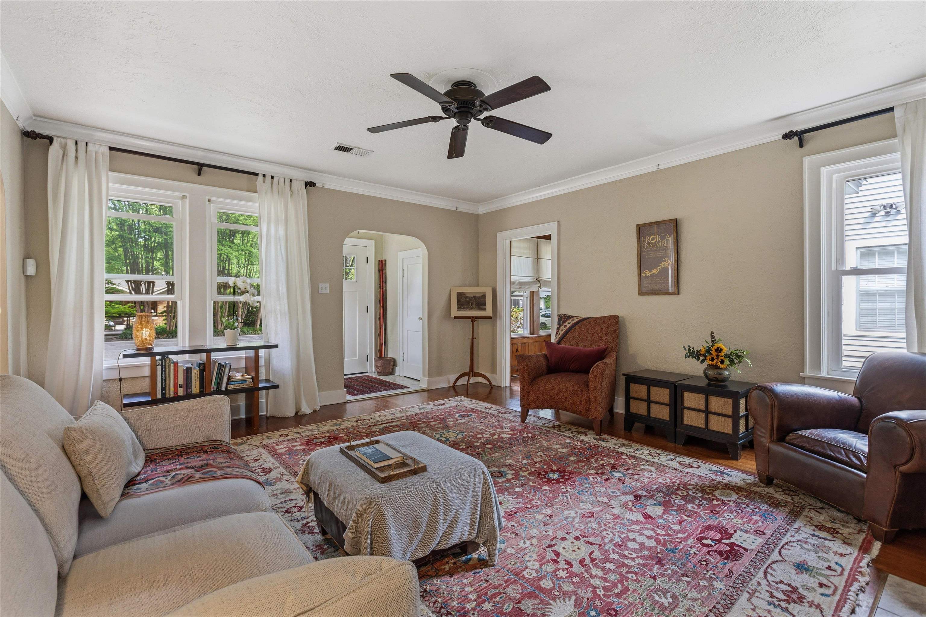 564 Alexander Street Memphis, TN 38111 - Photo 7 of 30 a living room with furniture ceiling fan and a window