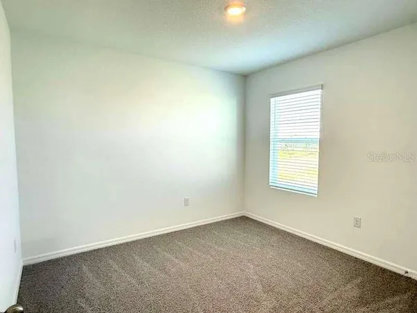 $3,200 | 32893 Osprey Peak Way, San Antonio, FL 33576