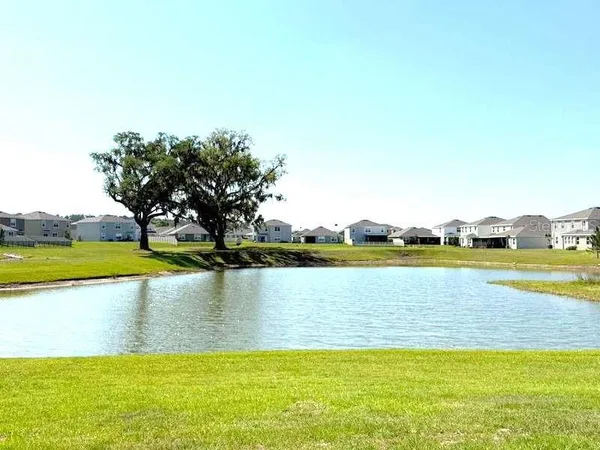 $3,200 | 32893 Osprey Peak Way, San Antonio, FL 33576