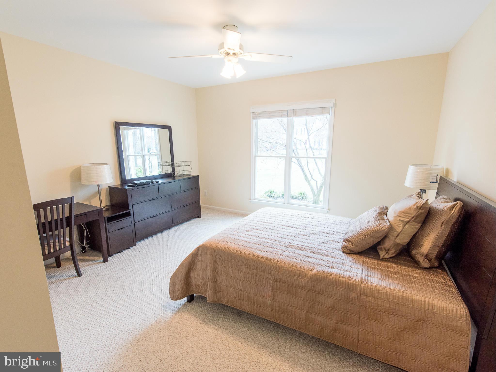7735 Water Oak Point Road Pasadena, MD 21122 - Photo 15 of 30 Bedroom