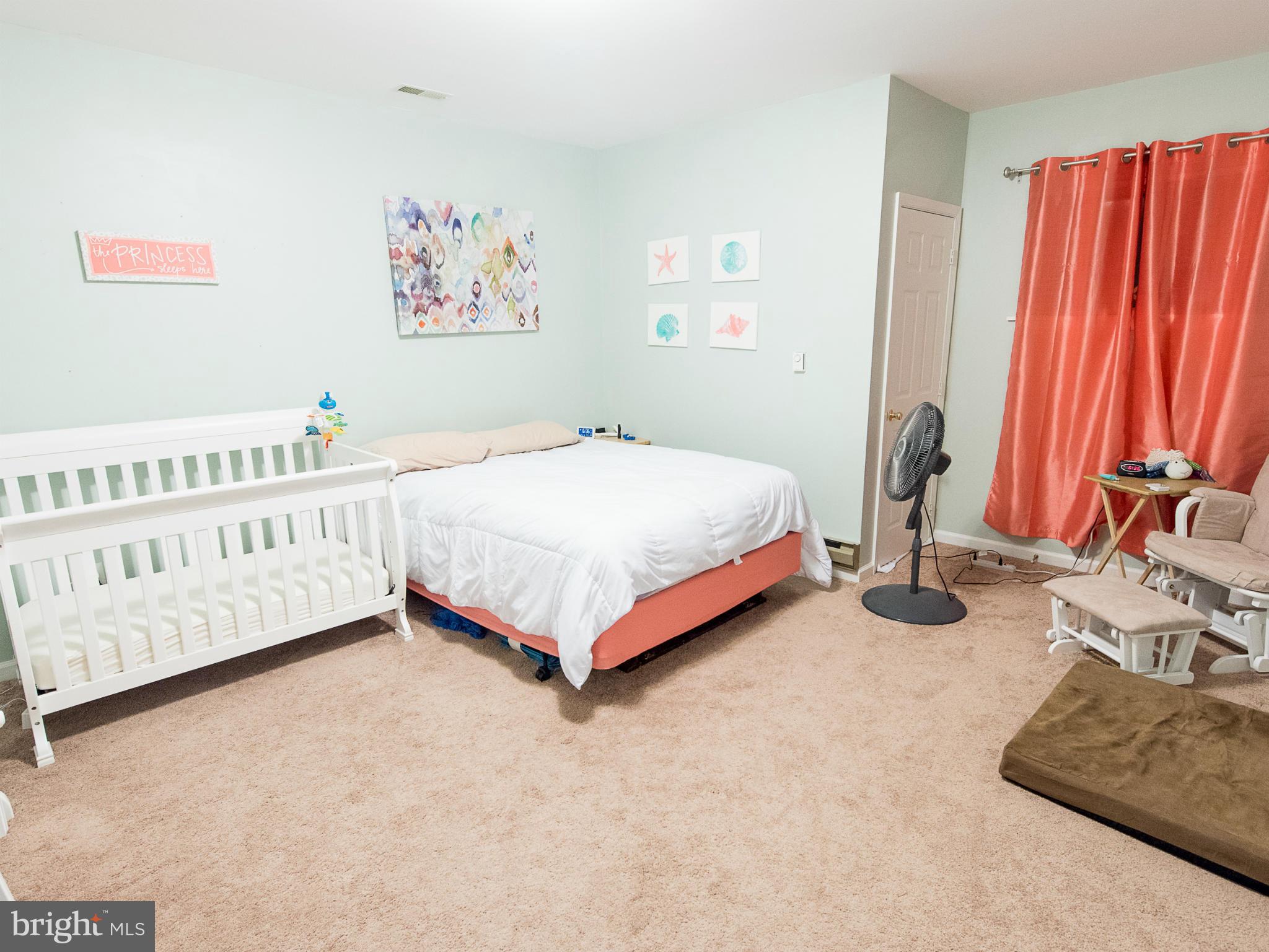 7735 Water Oak Point Road Pasadena, MD 21122 - Photo 19 of 30 Bedroom