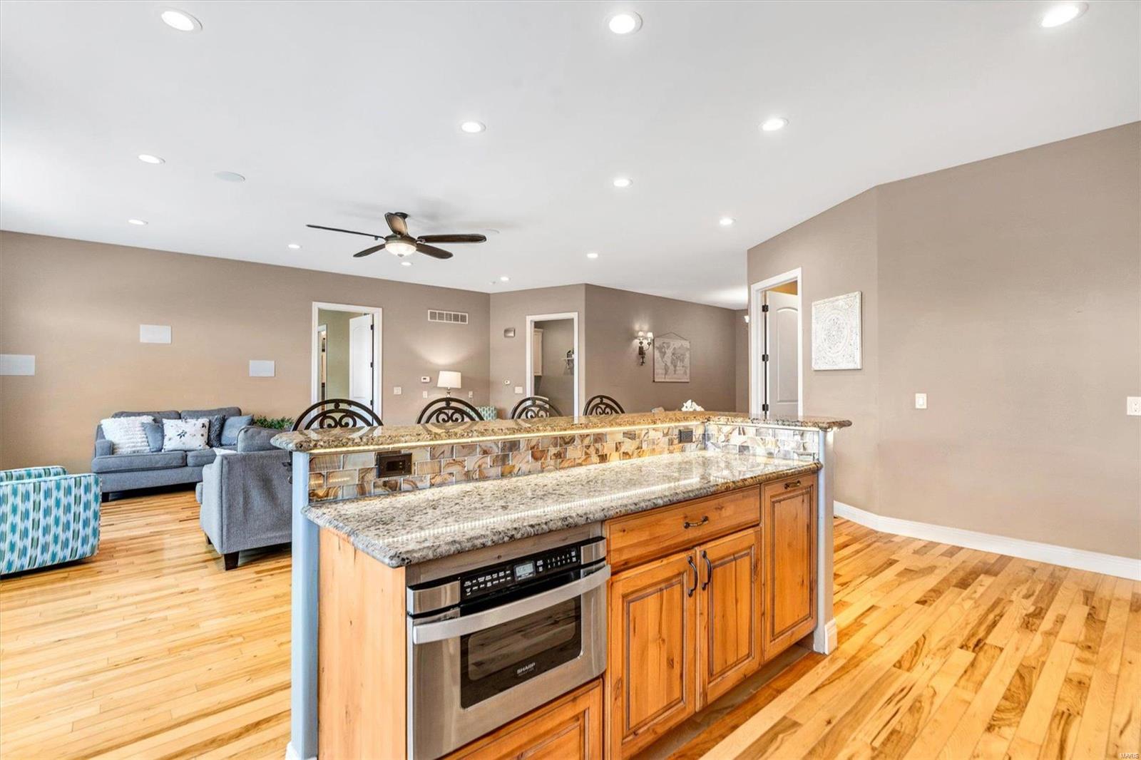 234 Nancy Place Ballwin, MO 63021 - Photo 8 of 51