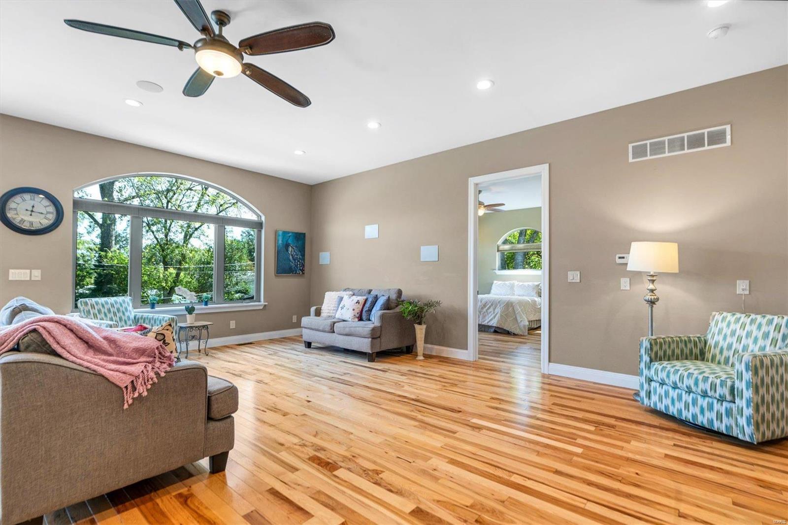 234 Nancy Place Ballwin, MO 63021 - Photo 9 of 51