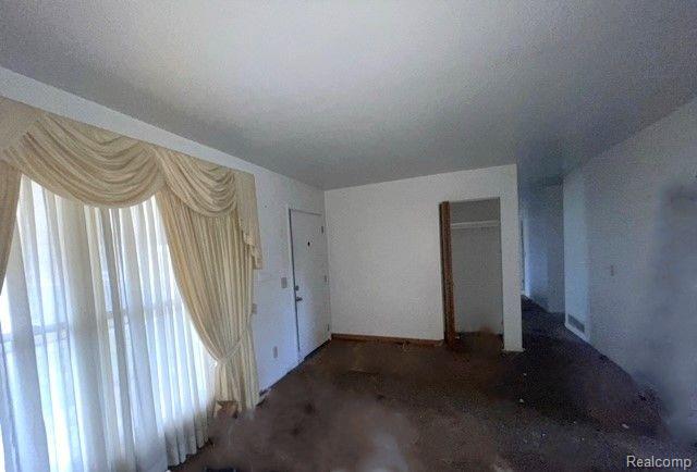 4041 Hickory Street Inkster, MI 48141 - Photo 3 of 9