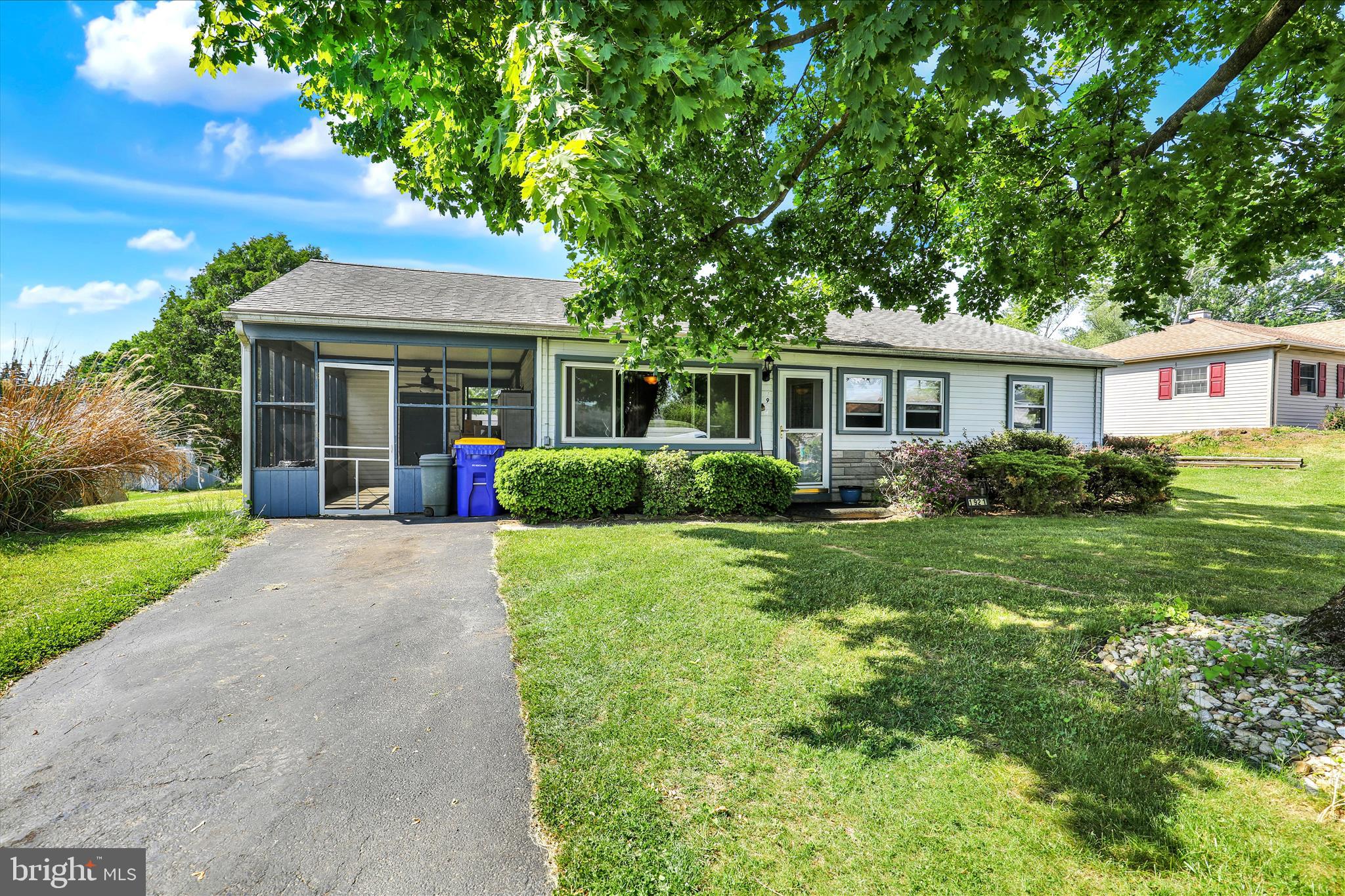 1921 Blue Ridge Drive Lancaster, PA 17603 - Photo 2 of 24 360_8673