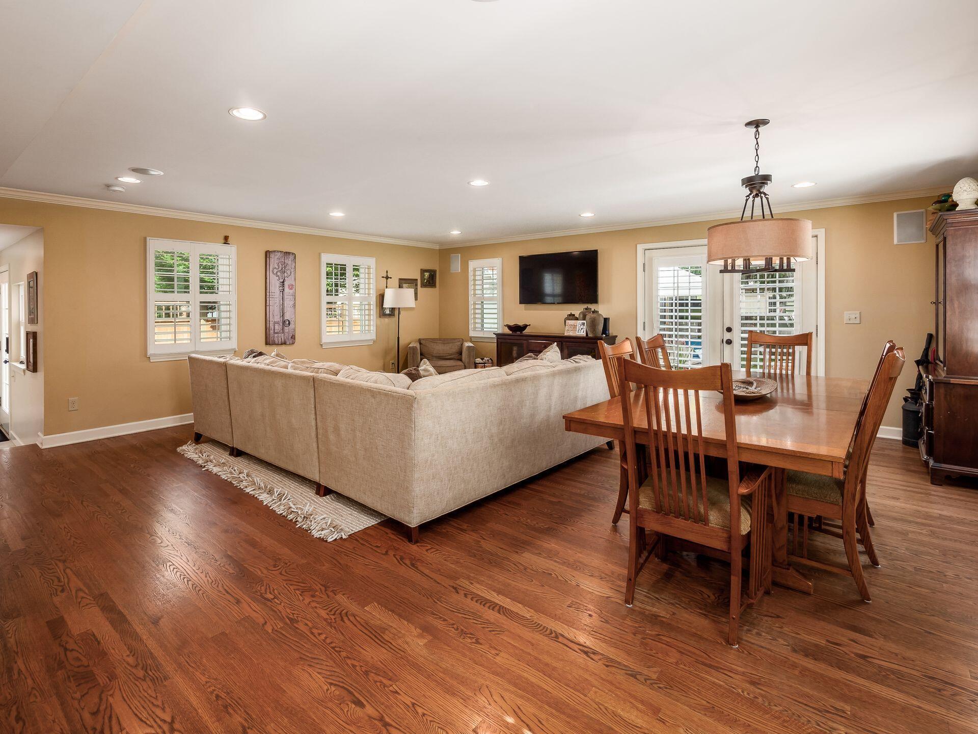 1544 Guilford Road Columbus, OH 43221 - Photo 22 of 76 Family Room and Dining Area