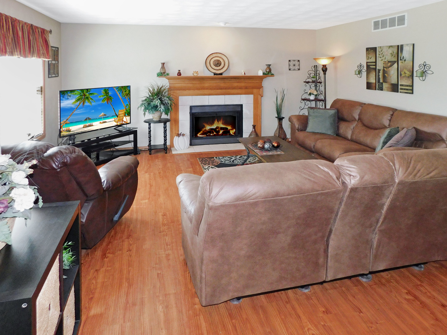 2243 Broadmoor Road South Beloit, IL 61080 - Photo 5 of 33 Gallery Image 5