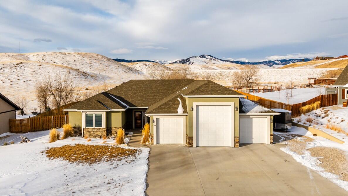 400 Juniper Street Buffalo, WY 82834 - Photo 1 of 1 front pic 2