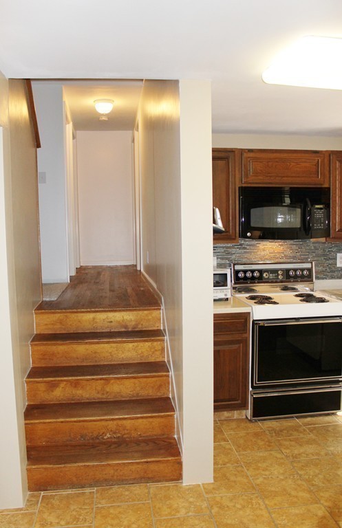 414 Townsend Road Groton, MA 01450 - Photo 16 of 30 Gallery Image 16