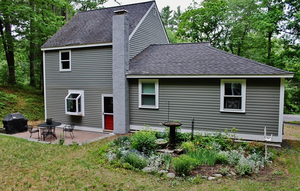 414 Townsend Road Groton, MA 01450 - Photo 2 of 30 Gallery Image 2