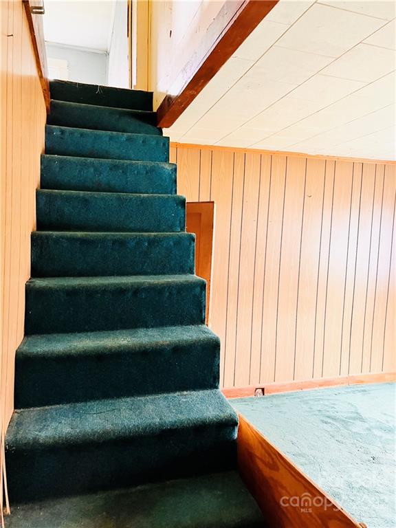 4080 Piney Road Morganton, NC 28655 - Photo 16 of 26 a view of entryway