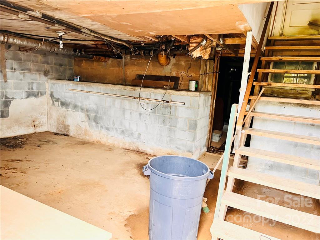 4080 Piney Road Morganton, NC 28655 - Photo 25 of 26 a view of small space